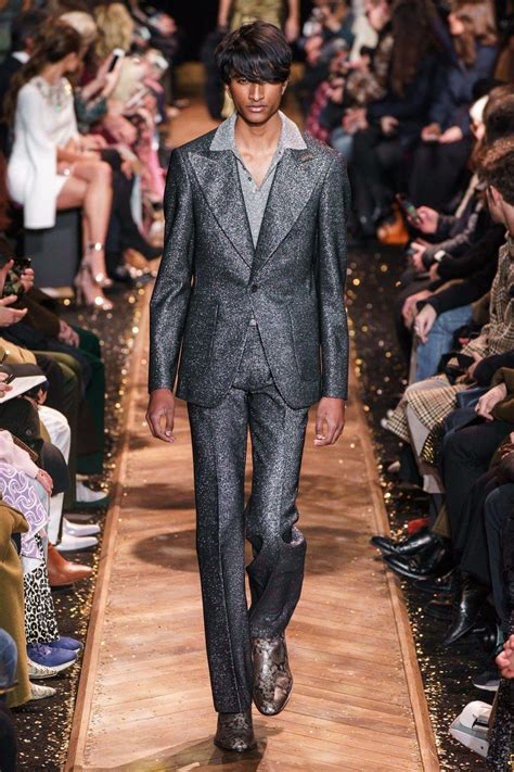 men winter fashion 2019 michael kors|Michael Kors Collection Fall 2019 Menswear Collection .